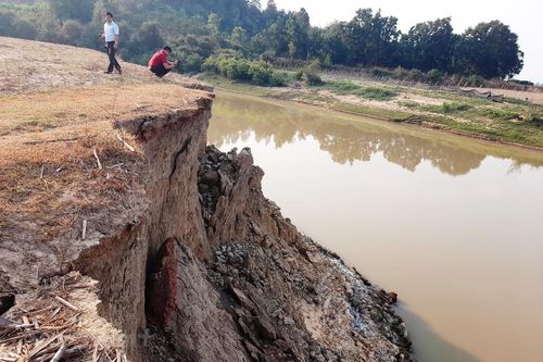 Bộ TN-MT đốc thúc quản lý khai thác cát sỏi và bảo vệ lòng, bờ sông