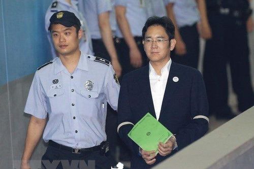 Dù chịu án tù, tài sản của 'thái tử' Samsung vẫn tăng đột biến tỷ USD