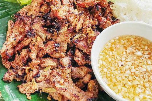 Cách làm bún thịt nướng than hoa thơm nức mũi