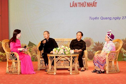Người có uy tín tiêu biểu: Những cá nhân làm giàu, đẹp thôn, bản