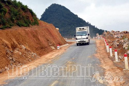 Phát huy vai trò 'đi trước một bước' của hạ tầng giao thông