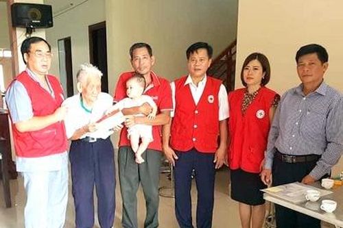 Cụ ông 92 tuổi với trái tim nhân ái