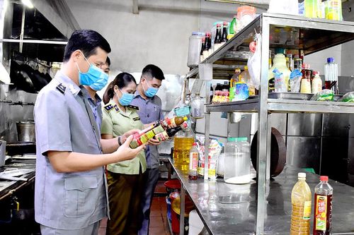 Triển khai tháng hành động Vì an toàn thực phẩm