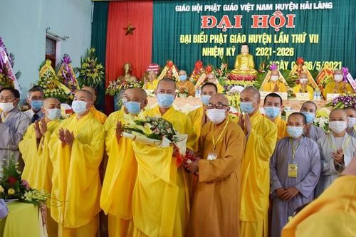 Đại đức Thích Từ Nguyện được tái suy cử Trưởng ban Trị sự GHPGVN huyện Hải Lăng