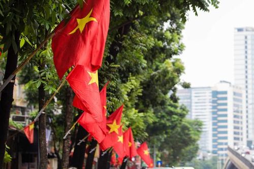 Thông báo treo cờ Tổ quốc chào mừng bầu cử đại biểu Quốc hội và đại biểu HĐND các cấp