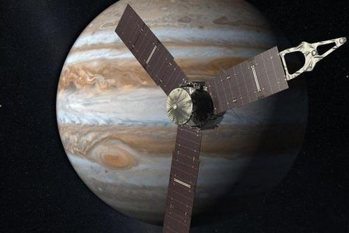 Tàu của NASA phát hiện sóng FM phát ra từ hành tinh Ganymede