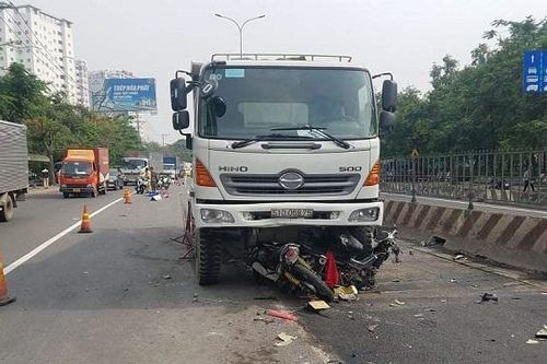 Tai nạn giao thông mới nhất hôm nay 8/5: Xe ben lao vào công trường làm 4 người thương vong