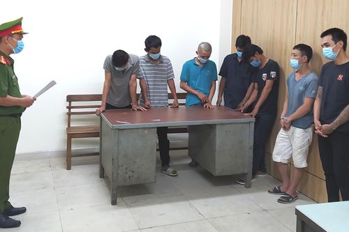 Bắt khẩn cấp nhóm chuyên 'ăn đêm' ở các công trình