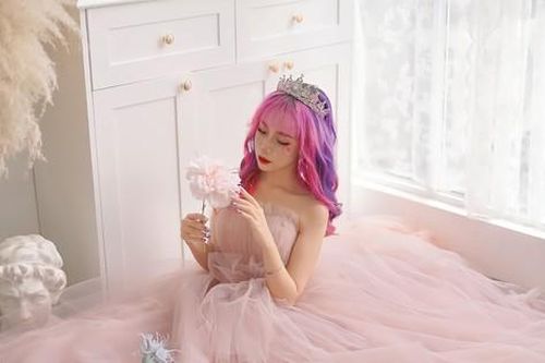 Nữ sinh trường Nội vụ khoe nhan sắc ngọt ngào trong bộ ảnh mừng sinh nhật