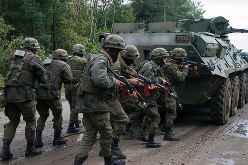 Kiev yêu cầu Mỹ mở rộng sứ mệnh huấn luyện quân sự ở Ukraine