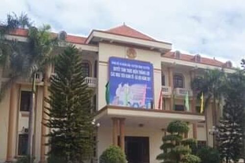 Vĩnh Phúc: Tạm đình chỉ công tác đối với Chủ tịch UBND huyện Bình Xuyên