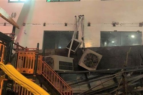 Chung cư vừa được nghiệm thu 20 ngày, dàn nóng điều hòa đã sập trong đêm