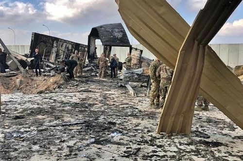 Máy bay do thám không người lái tấn công căn cứ của quân đội Iraq