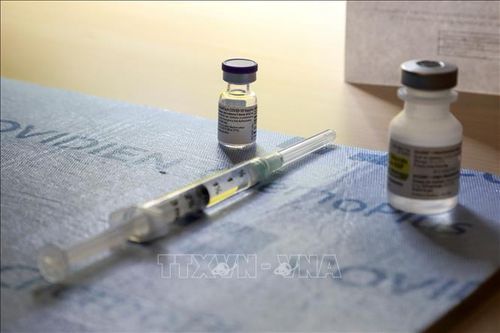 Pfizer và BioNTech đề nghị FDA cấp phép đầy đủ cho vaccine chung
