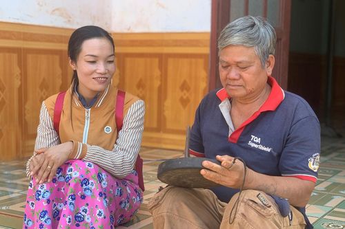 Gìn giữ 'hồn chiêng' cho buôn làng Tây Nguyên