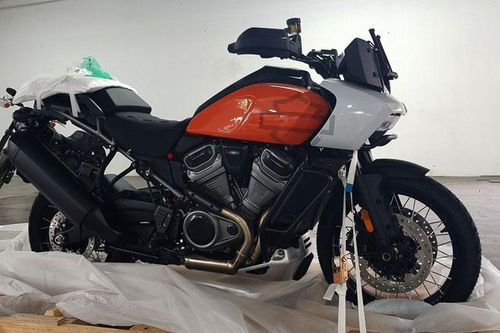 Harley-Davidson Pan America 1250 xuất hiện ở Việt Nam