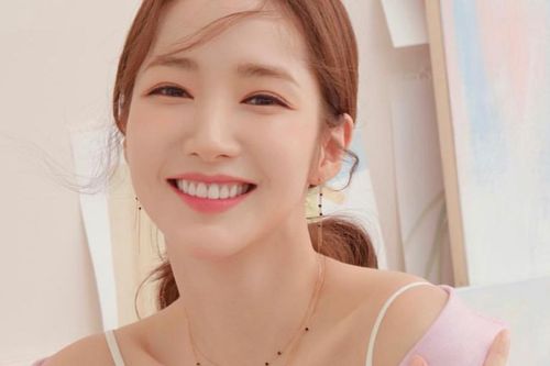 9 loại kem dưỡng tăng cường collagen giúp săn da, chống lão hóa