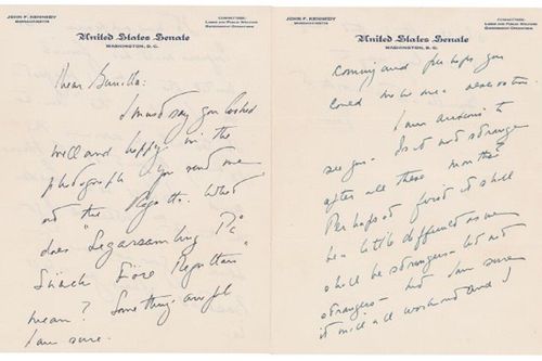 Hé lộ bức thư cố Tổng thống John F. Kennedy gửi người tình