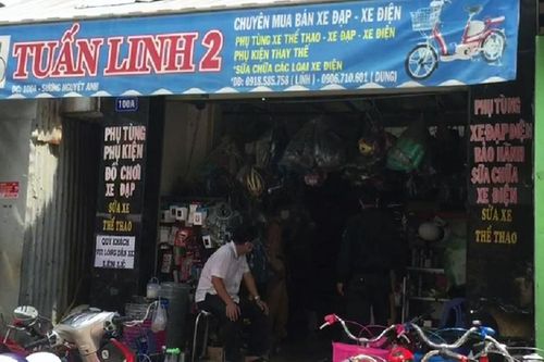 Thu giữ hàng hóa không rõ nguồn gốc xuất xứ trị giá hàng trăm triệu đồng ở Châu Đốc