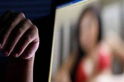 Bị tống tiền hơn 100 triệu đồng sau khi gửi ảnh khỏa thân của mình cho bạn trai mới quen
