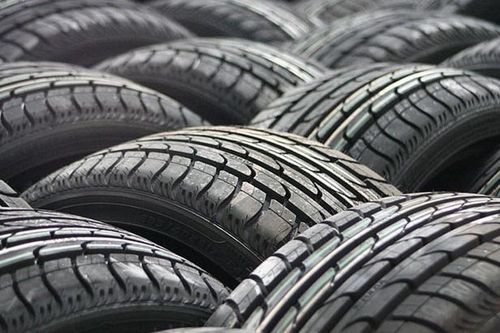 Lốp xe đứng trước nguy cơ tăng giá