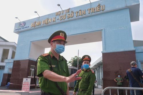 Hà Nội kêu gọi người về từ Thuận Thành cách ly tại nhà