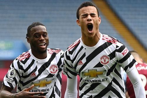 Aston Villa 1-3 Man Utd: 'Quỷ đỏ' lội ngược dòng