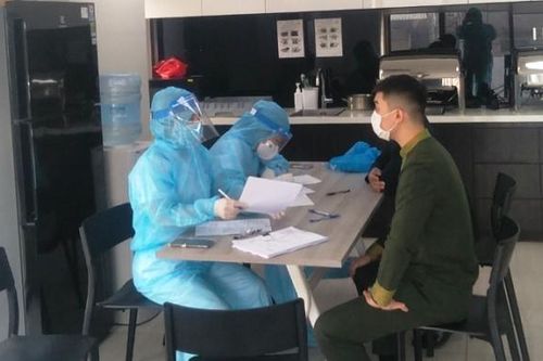 Quận Tây Hồ: Lấy 800 xét nghiệm Covid-19 cho đối tượng có nguy cơ trên địa bàn