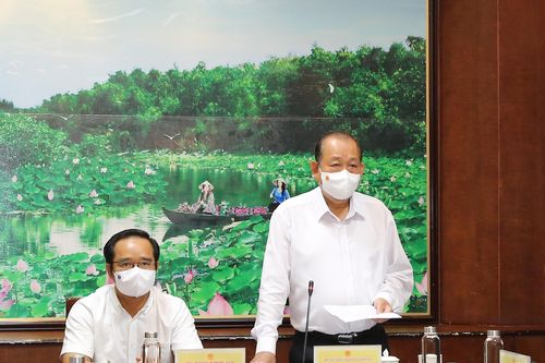 Không lơ là, chủ quan và phải có phương án ứng phó trong phòng, chống COVID-19