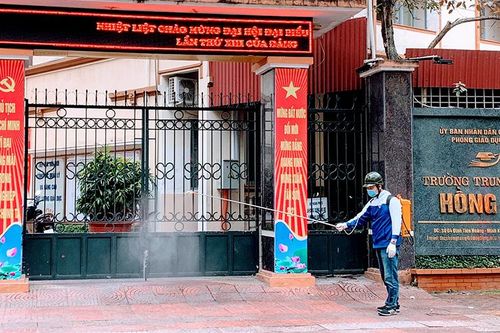 Từ ngày 10-5, nhiều khối học sinh tại Hải Phòng và Kon Tum thực hiện học và kiểm tra trực tuyến