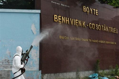 Vì sao Covid-19 'xuyên thủng' thành trì chống dịch?