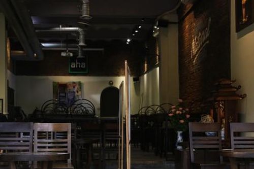Hà Nội mùa dịch, quán xá 'vắng tanh như chùa Bà Đanh' ngày cuối tuần