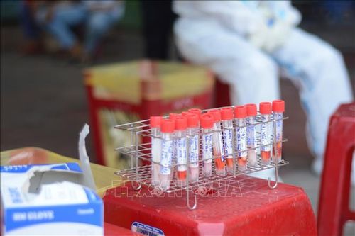Trên 460 trường hợp F1 tại nhiều địa phương có kết quả xét nghiệm âm tính
