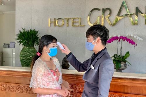 TP Hồ Chí Minh: Kiểm soát chặt du khách thân nhiệt trên 37,5 độ C ở nhà hàng, khách sạn
