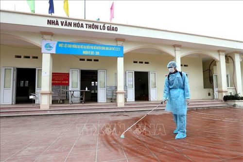 Tạm gác niềm vui riêng, cùng chung tay phòng, chống dịch COVID-19