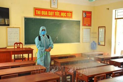 Từ 10/5: Quảng Trị, Hòa Bình cho học sinh nghỉ học vì Covid-19 phức tạp