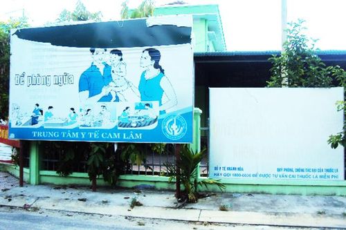 Cần làm mới bảng tuyên truyền