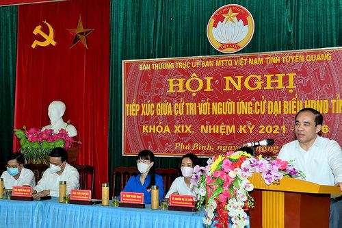 Ứng cử viên đại biểu HĐND tỉnh khóa XIX, nhiệm kỳ 2021-2026 tiếp xúc cử tri vận động bầu cử