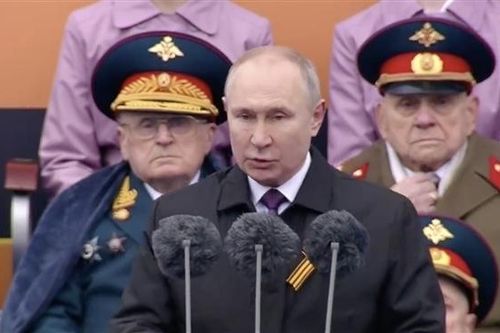 Ông Putin: 'Chúng tôi luôn nhớ người dân Liên Xô đã lập nên chiến công oai hùng'