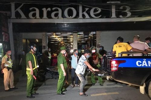 An Giang: Xử lý một quán karaoke vi phạm các quy định về phòng, chống dịch