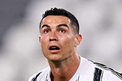 Juventus văng khỏi top 4 sau trận thua AC Milan 0-3