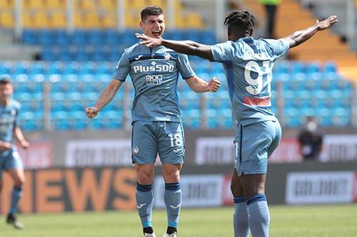 Atalanta tiễn Parma xuống Serie B