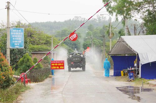 Lạng Sơn: Truy vết khẩn cấp những trường hợp liên quan ca nghi mắc Covid-19