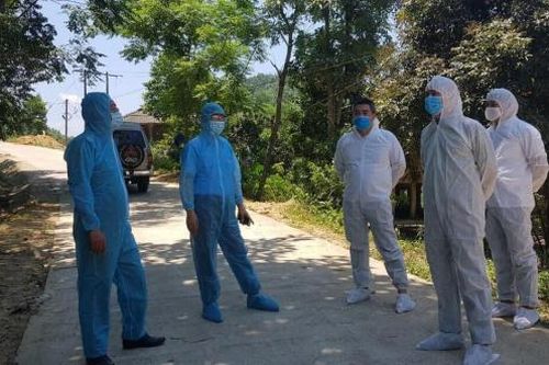 Hòa Bình: Tìm những người tiếp xúc với bệnh nhân nhiễm COVID-19 huyện Yên Thủy