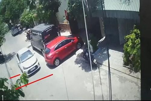 Hùng hổ tấn công nữ tài xế, phá hoại tài sản người khác