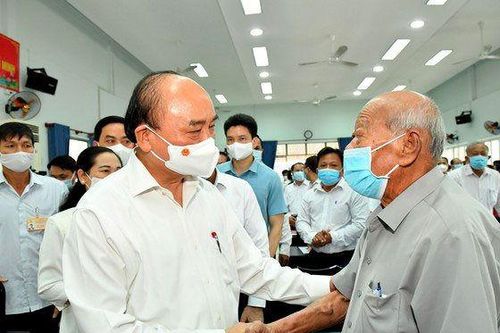 Chủ tịch nước: Ở nông thôn đừng để xuất hiện tình trạng 'lớp lý trưởng mới'