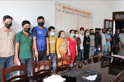 Bắt quả tang 14 đối tượng xóc đĩa tại thành phố Pleiku