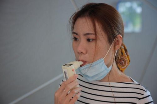 Singapore sớm triển khai máy thở phát hiện COVID-19 chỉ trong... 2 phút