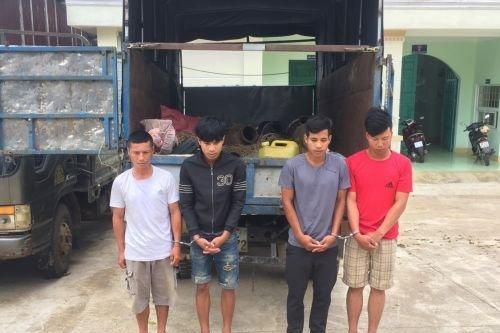 Diễn biến mới vụ đào trộm mộ lấy tài sản chôn theo người chết ở Kon Tum