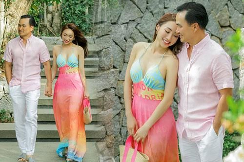 Chi Bảo tình tứ bên vợ doanh nhân kém 16 tuổi, đàng gái tiện khoe body bốc lửa và vòng 1 căng đầy hỏi sao chồng si mê!
